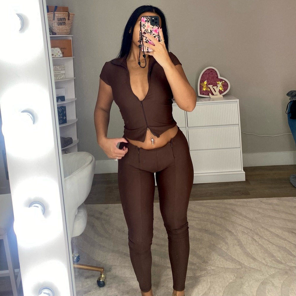 FashionNova Dixie double lined pant set